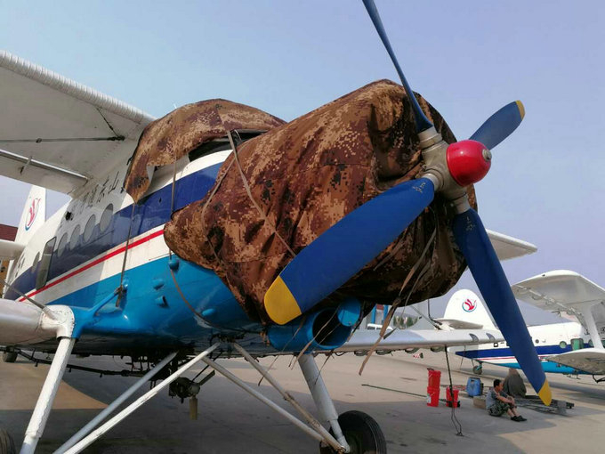 飞机布罩